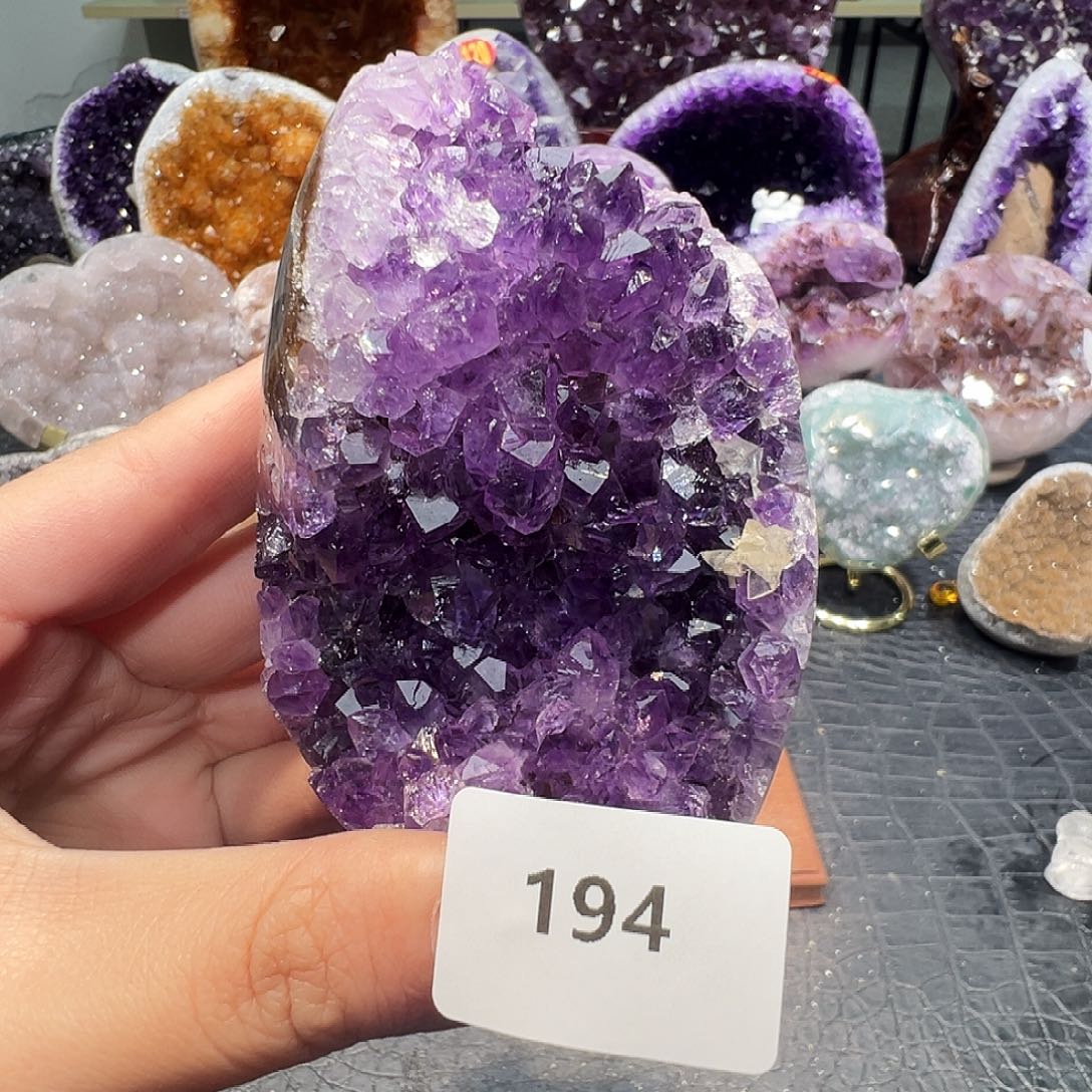 珠宝半成品未镶嵌紫晶