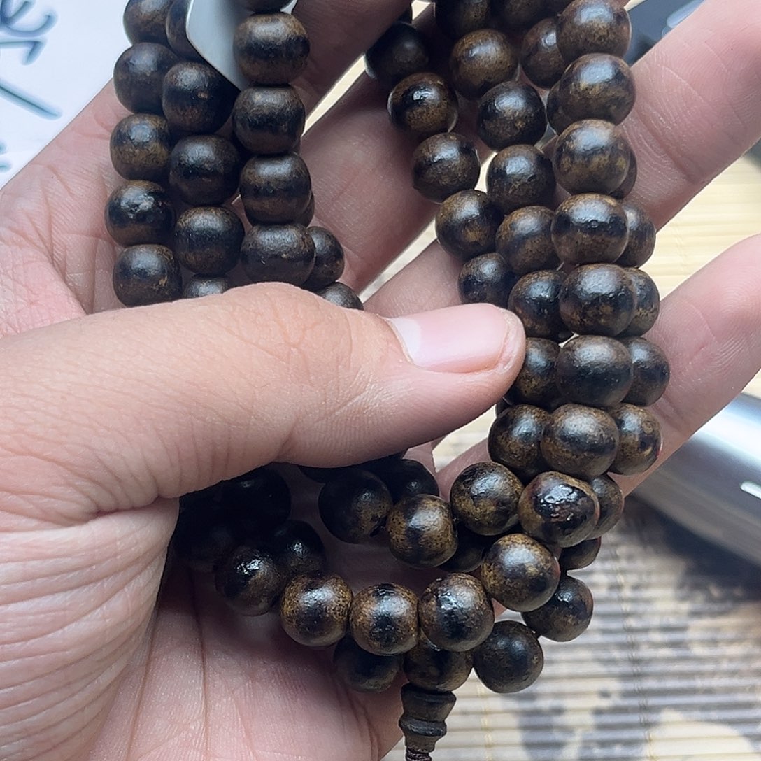 沉香沉香碎屑加里曼丹