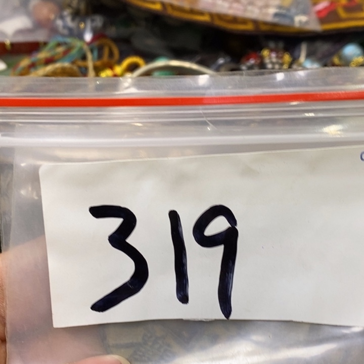 秋***生娜娜文玩杂项专属链接