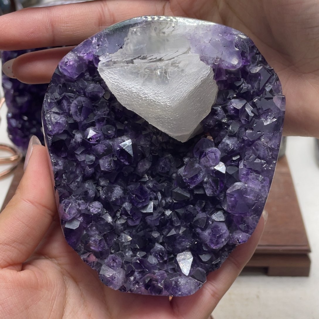 紫晶大型摆件（非配饰）未镶嵌