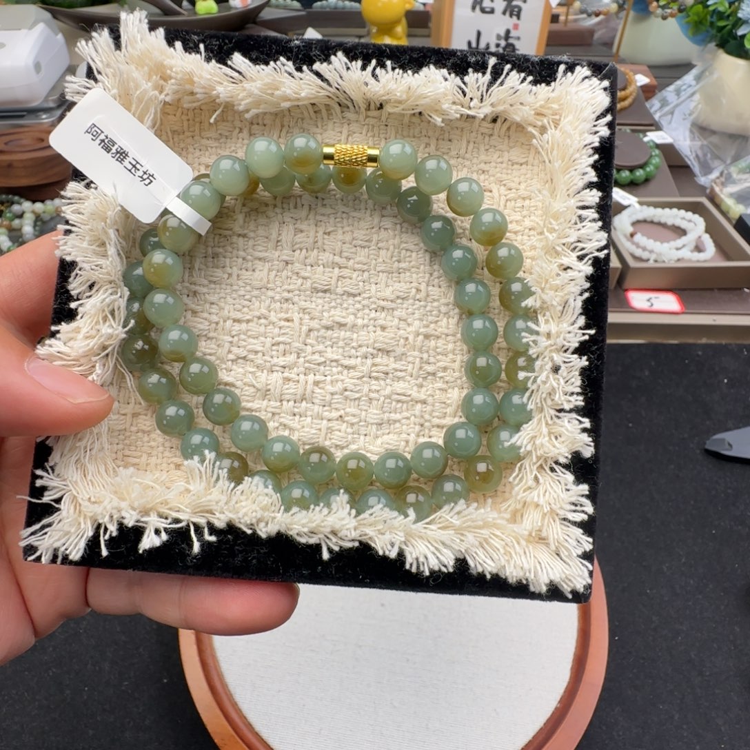 v***j和田玉未镶嵌手链卡8蓝糖女神链，102