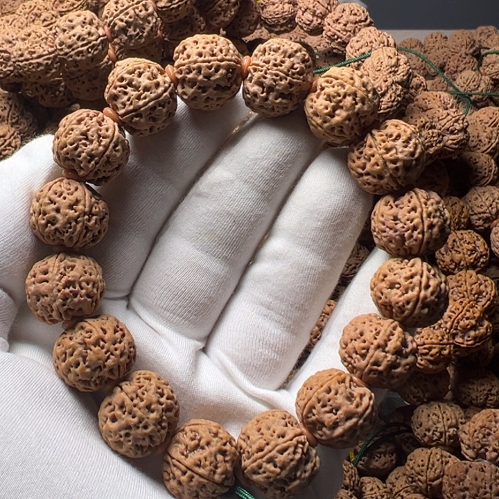 烟***i吊坠金刚菩提51号金刚