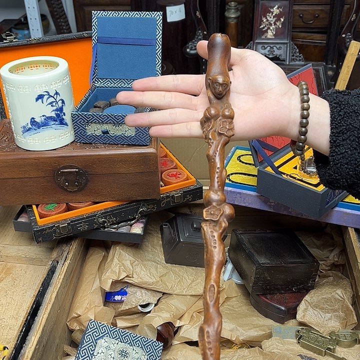 大叶紫檀（黑酸枝木类）