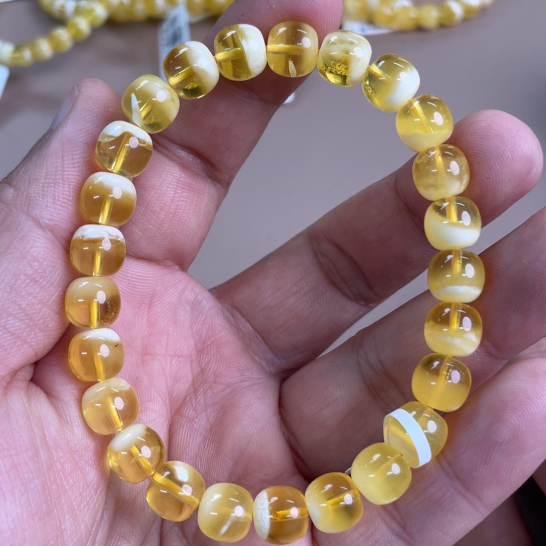 琥珀裸石未镶嵌029000000000