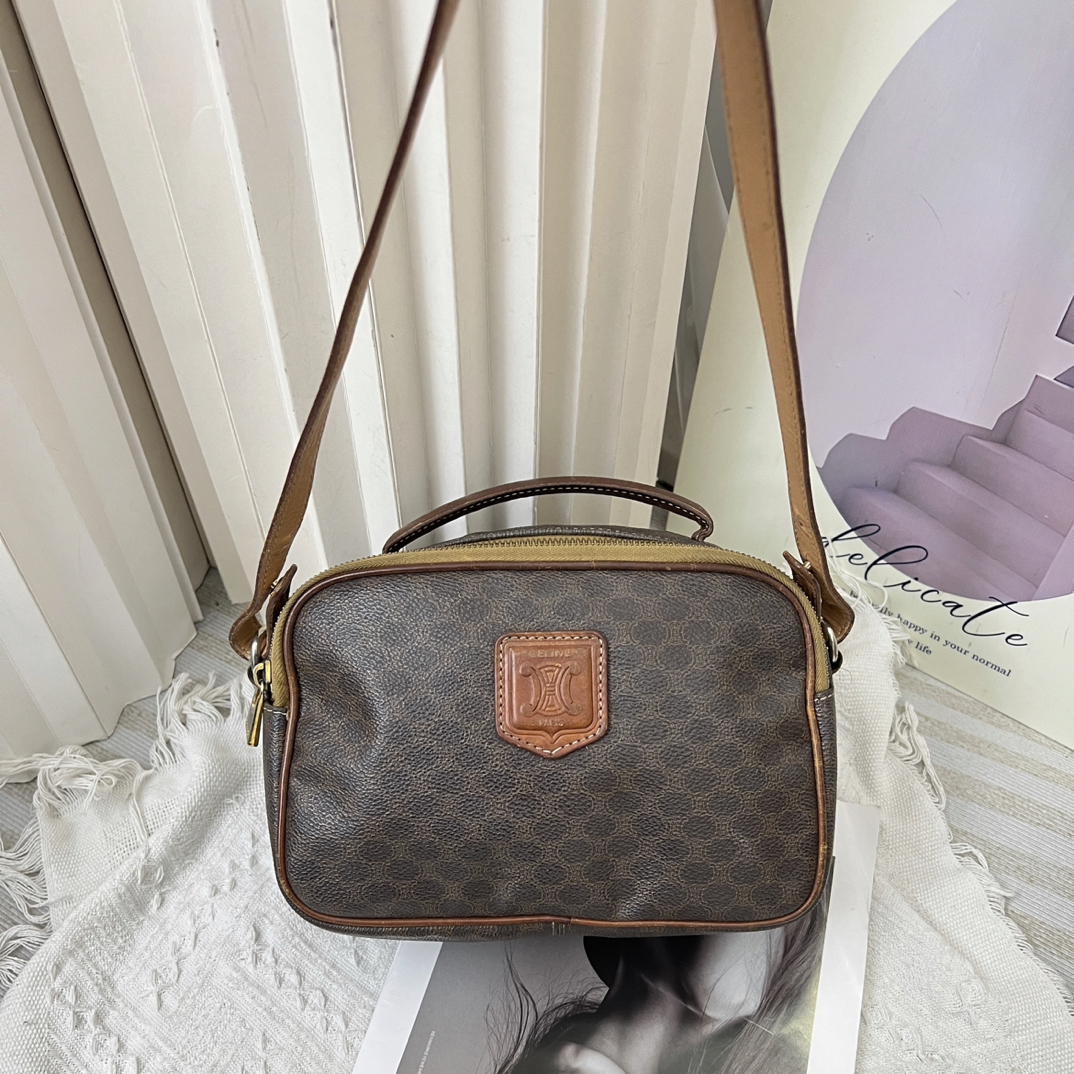 95新 Celine/思琳 经典老花相机包包（原1799特999不包检）
