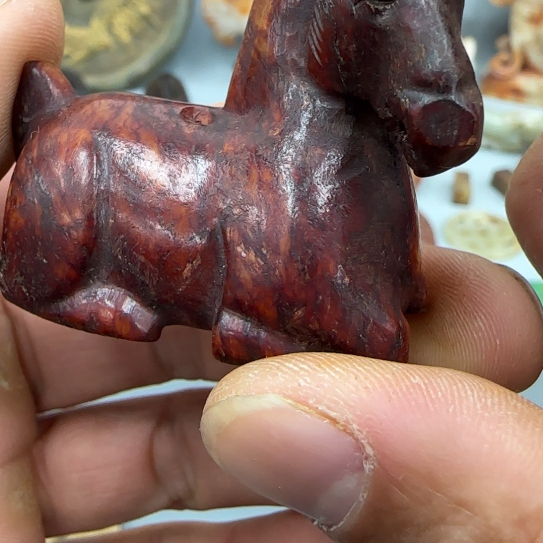 未镶嵌和田玉（糖玉）珠宝奇石