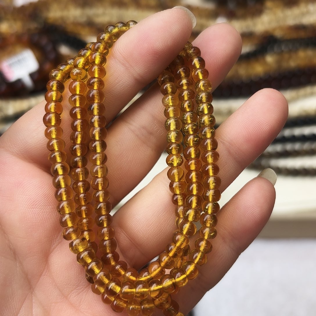 琥珀未镶嵌裸石五