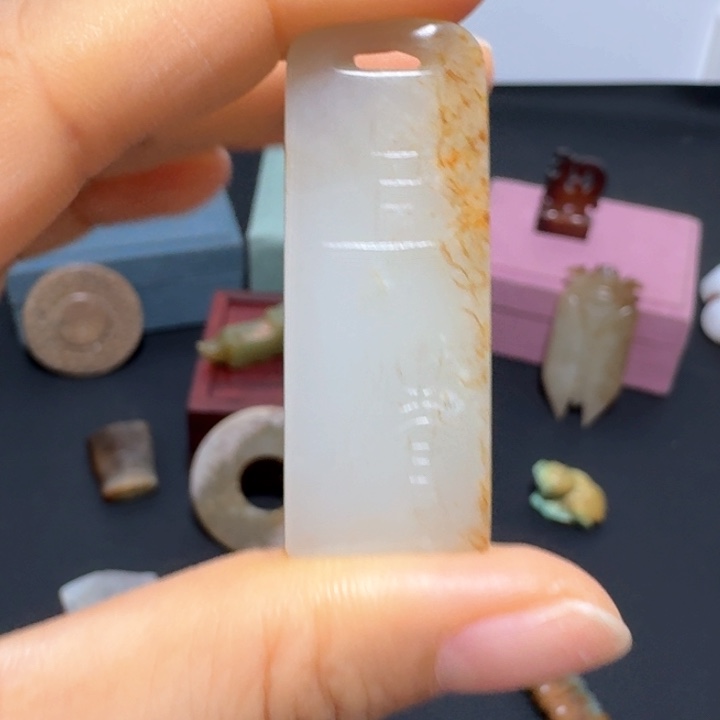 和田玉颈饰未镶嵌狼**涯