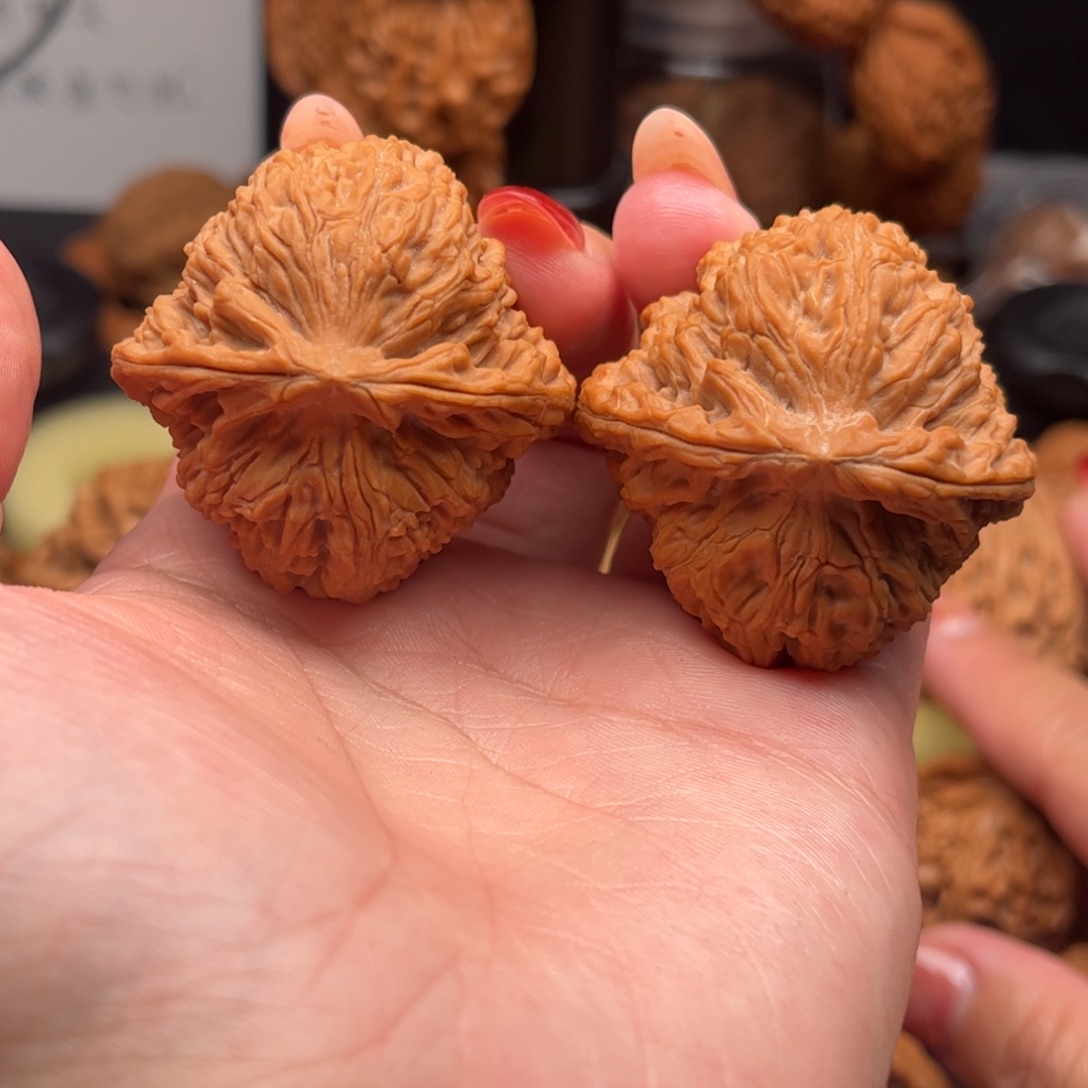 核桃把件三角南疆42全