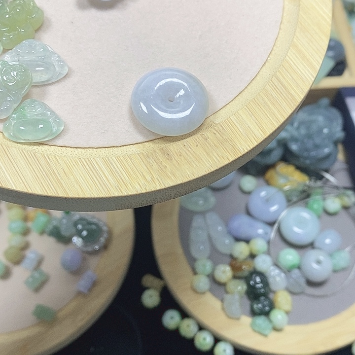 翡翠散珠天然缅甸翡翠