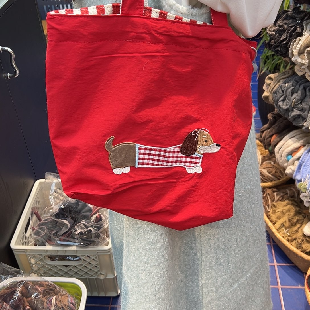 布艺铁合金包包红色