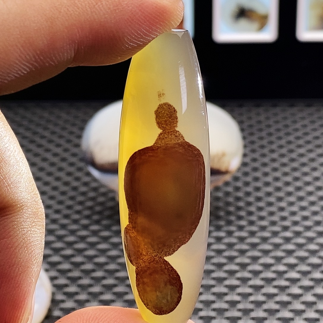 用***3玛瑙/玉髓未镶嵌吊坠(不含链)