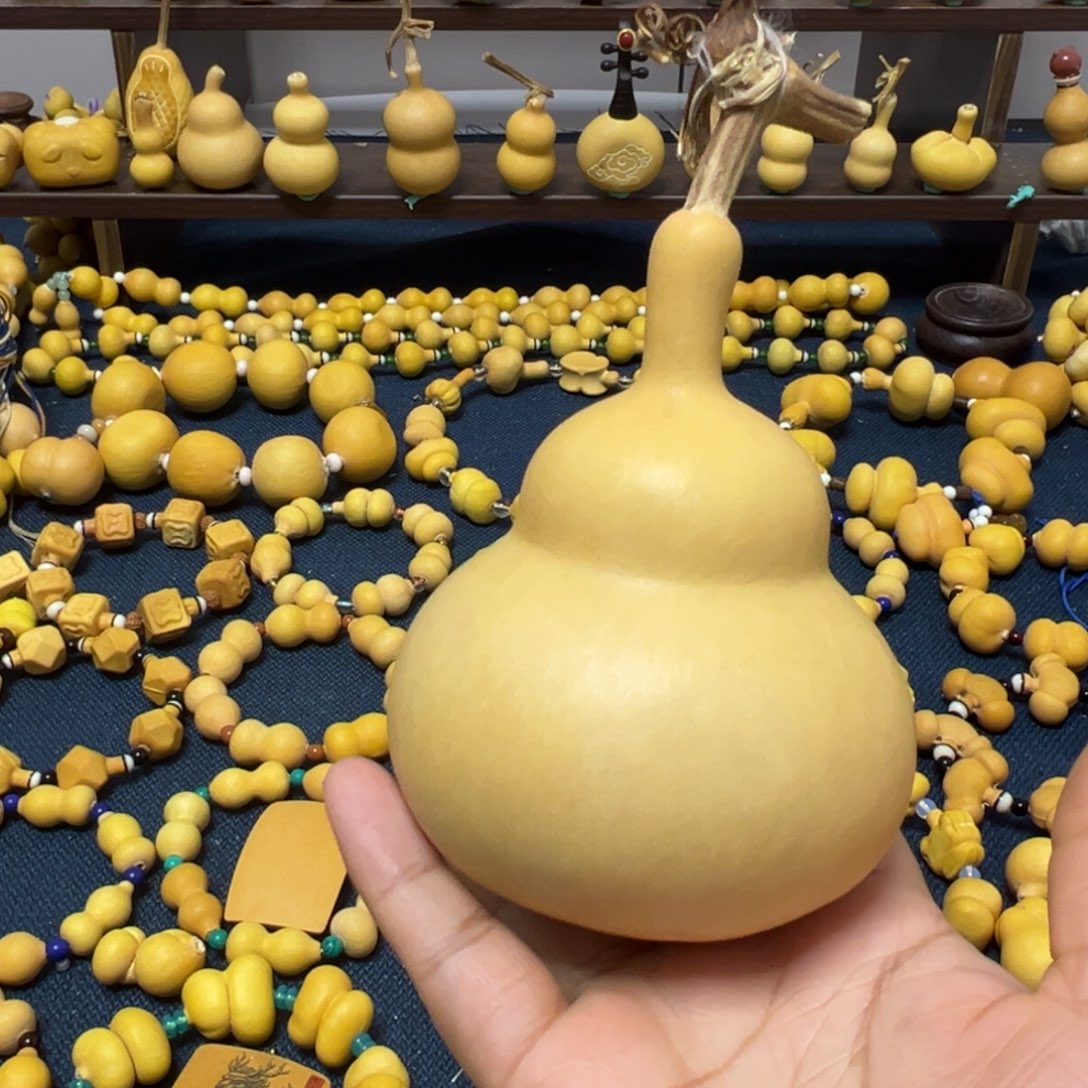 肖***楠有机玻璃天坛顿子