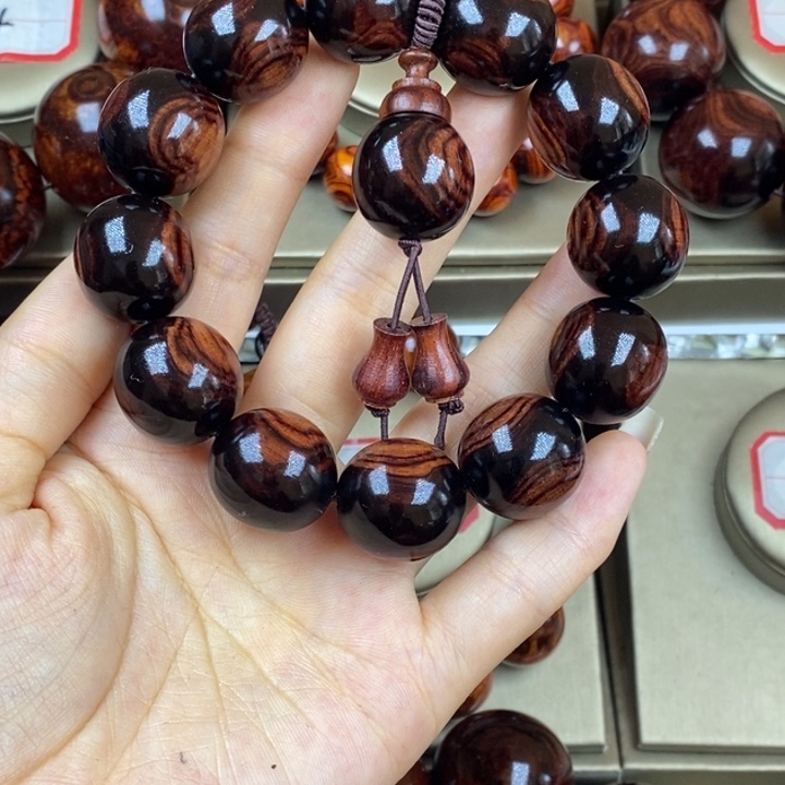 无***6黄花梨/降香黄檀2.0