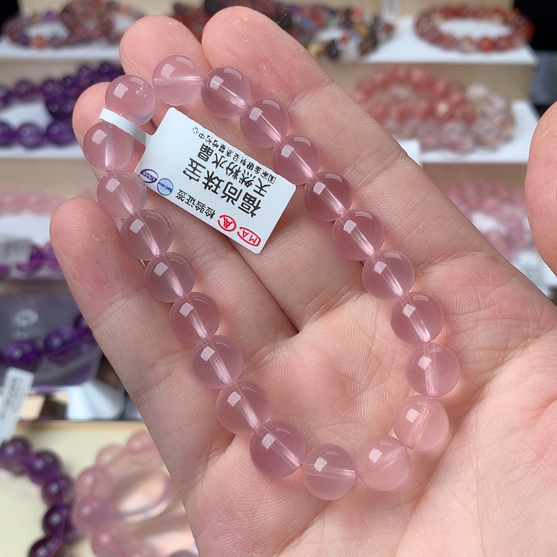 水晶手串未镶嵌乔****子粉水晶