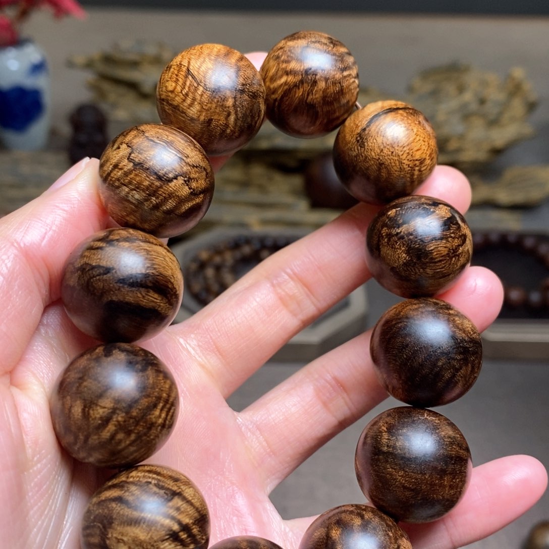 沉香手串越南芽庄白棋楠爆瘤疤王龙胆闪电纹典藏版2.0