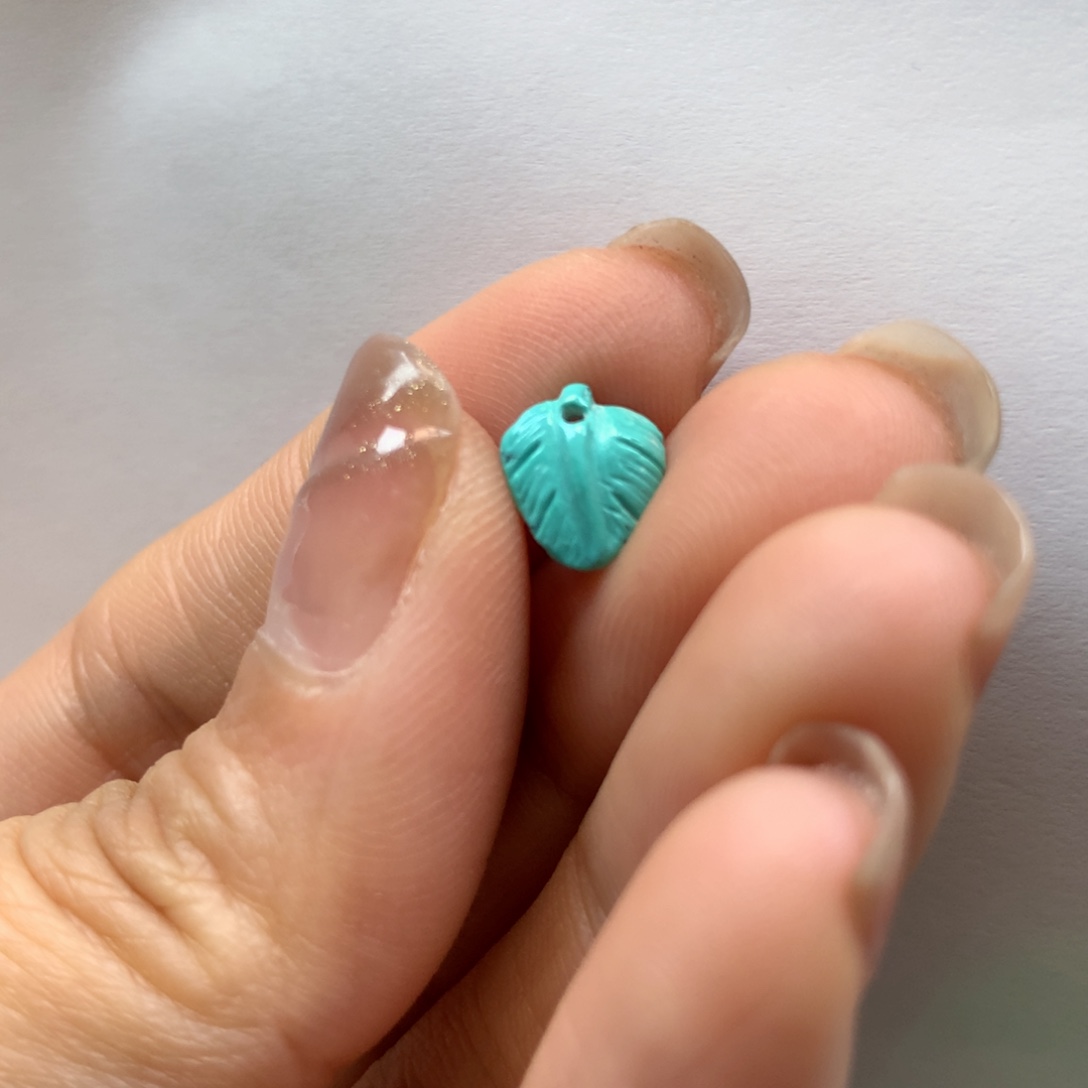 绿松石配饰未镶嵌