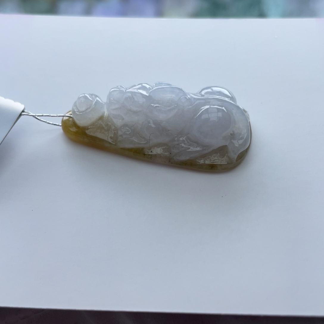 翡翠颈饰未镶嵌朋***加貔貅