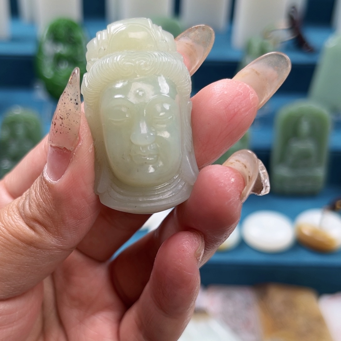 未镶嵌和田玉吊坠定制和田玉