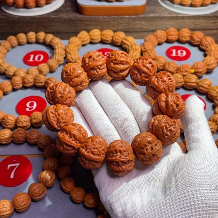 文玩核桃手串欣***美