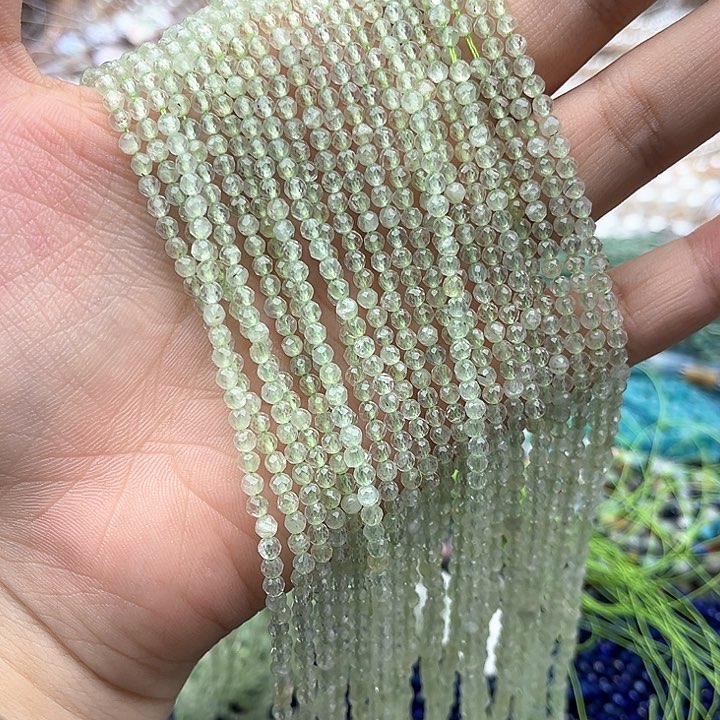 未镶嵌玛瑙/玉髓珠宝半成品一条3mm左右葡萄石刻面