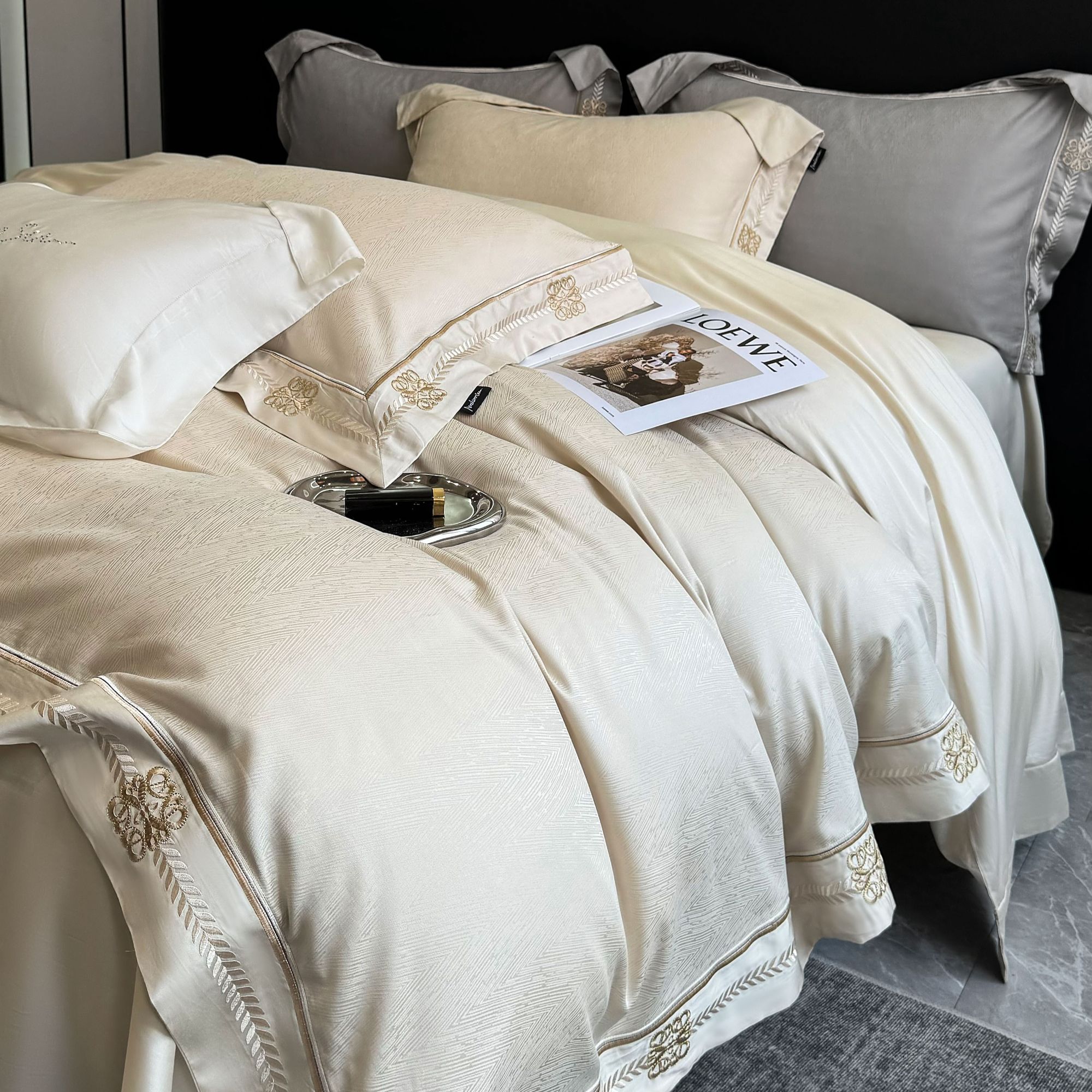 【赫罗纳】设计师高端欧式轻奢全棉简约色织提花床盖四件套床上用品