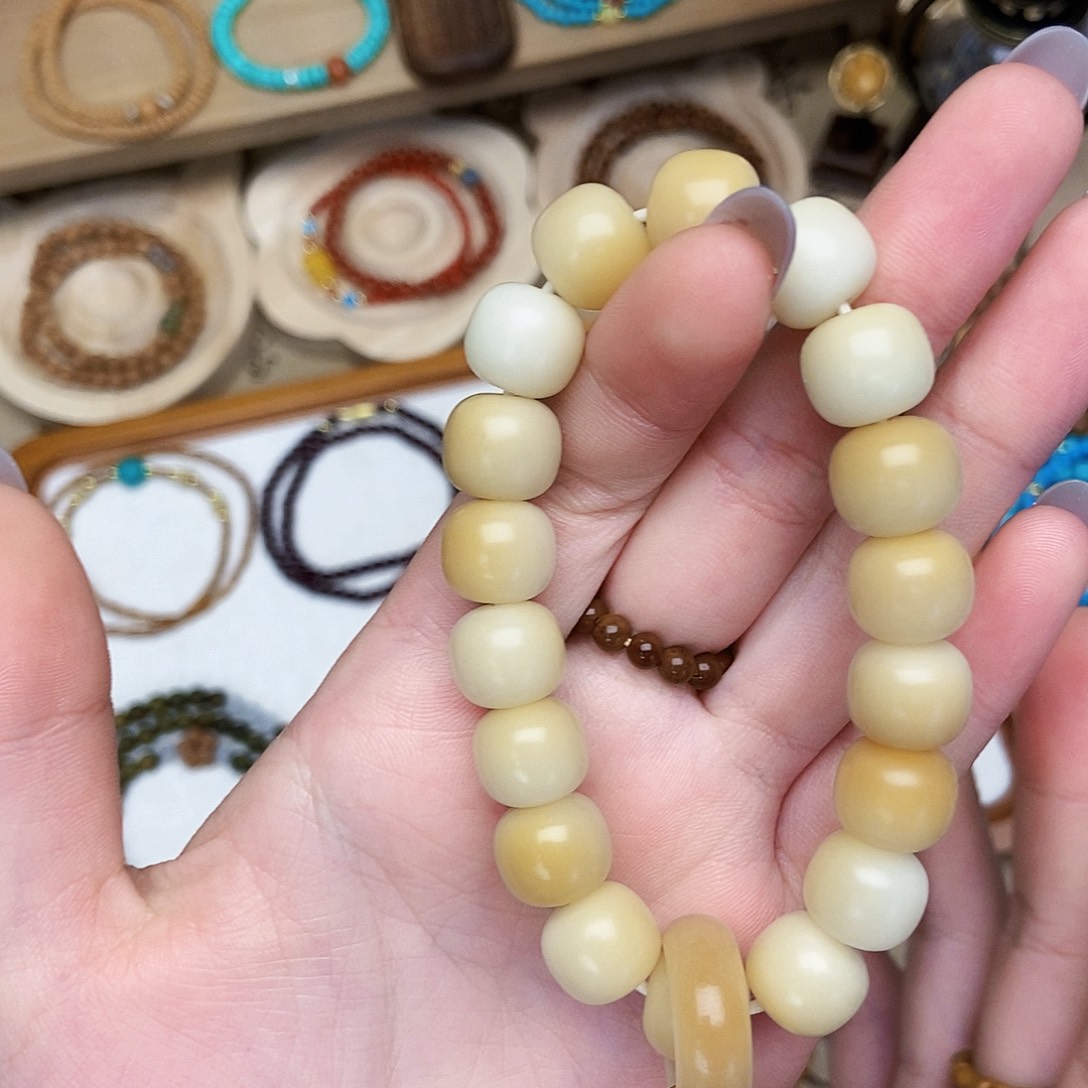 未镶嵌吊坠非洲紫檀（红花梨）