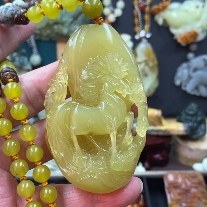 【闪购商品】蛇纹石玉吊坠未镶嵌