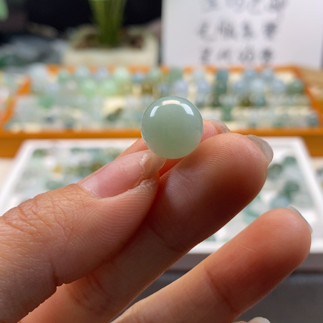 翡翠颈饰未镶嵌天然翡翠11.5