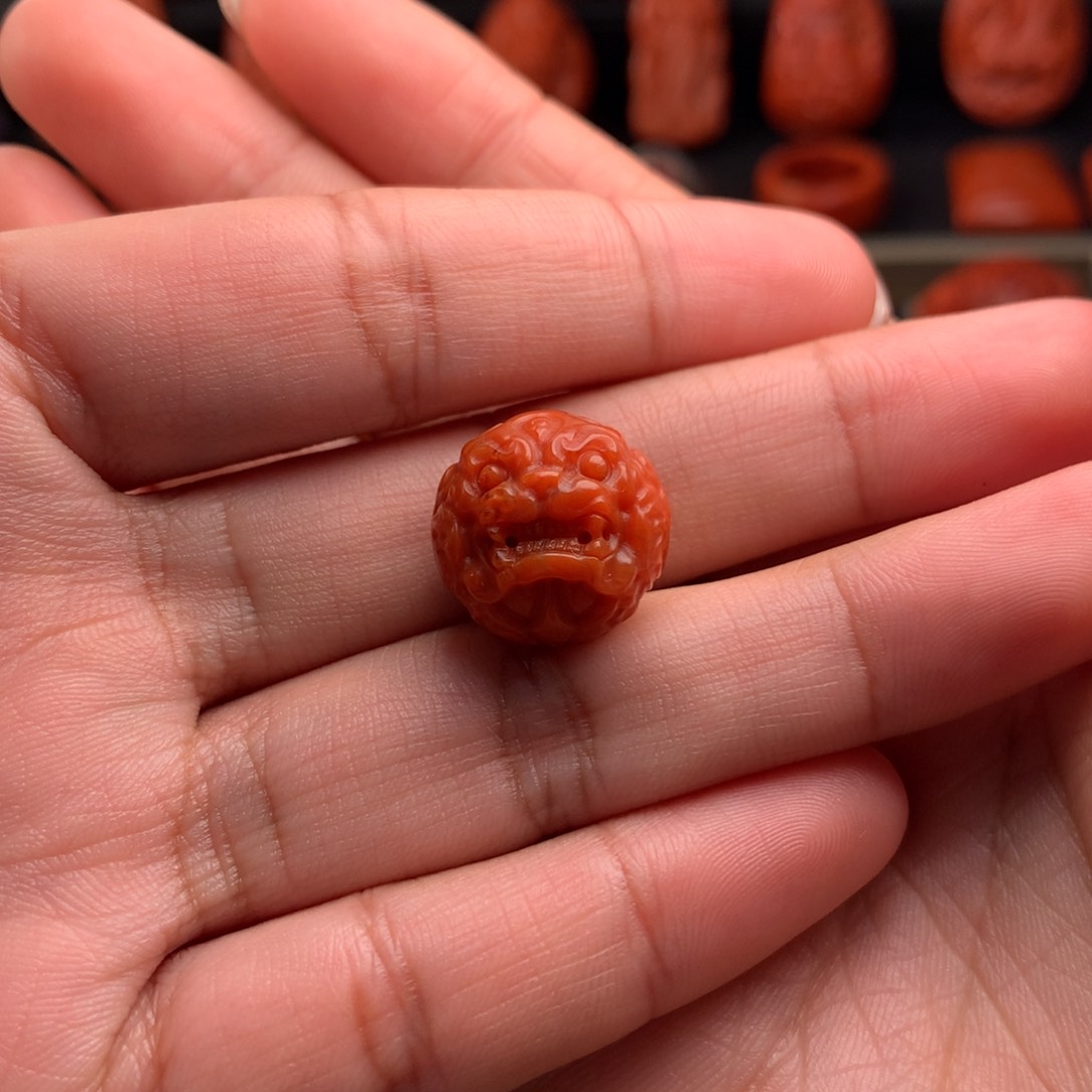 南红玛瑙精工雕刻貔貅珠16+未镶嵌柠**酸