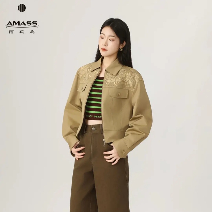AMASS秋翻领女钉珠秋季插肩袖短外套设计感气质设计师水洗