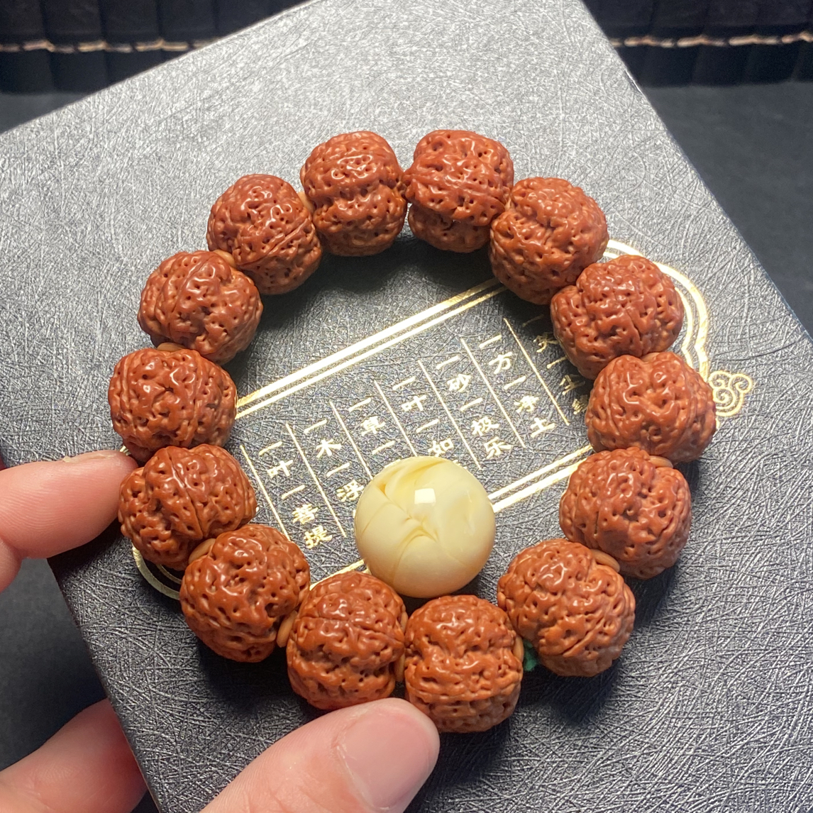 新品金刚菩提手串3号