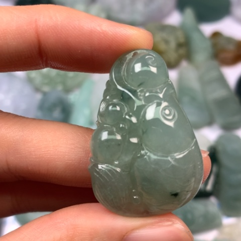 翡翠颈饰未镶嵌翡翠