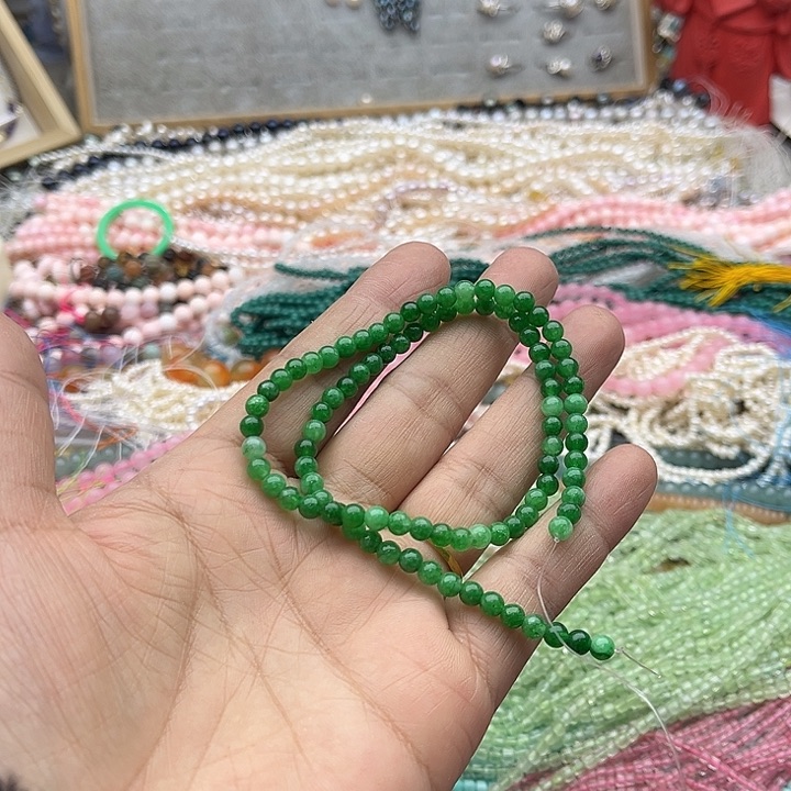 玛瑙/玉髓珠宝半成品未镶嵌一条4mm干青