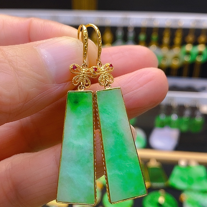 翡翠耳饰18K金镶嵌耳坠