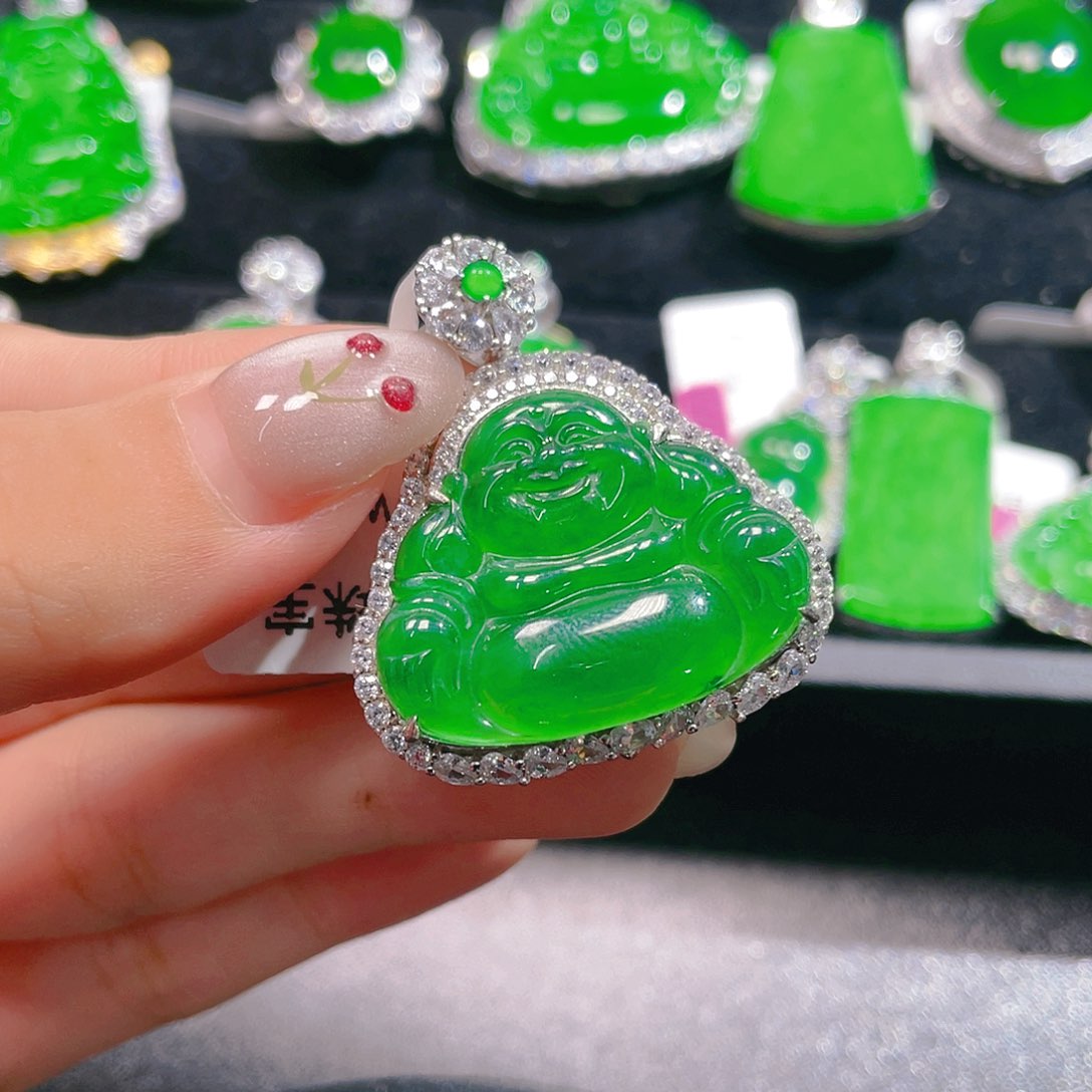 翡翠吊坠(不含链)未镶嵌