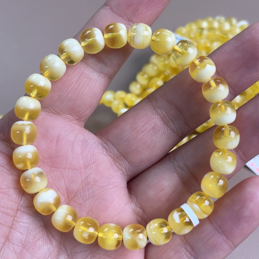 琥珀裸石未镶嵌0090000000