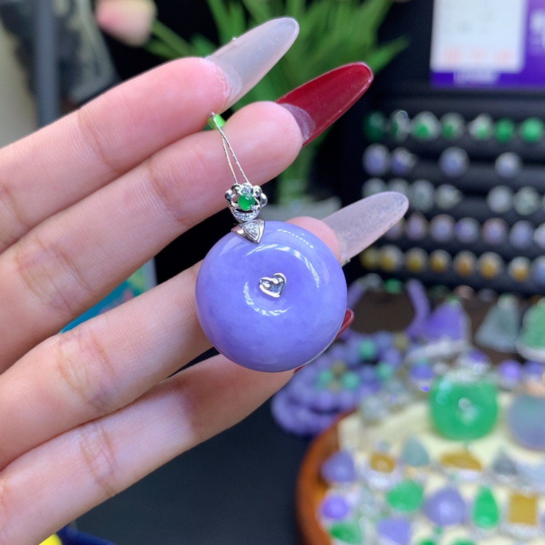 翡翠颈饰18K金镶嵌天然