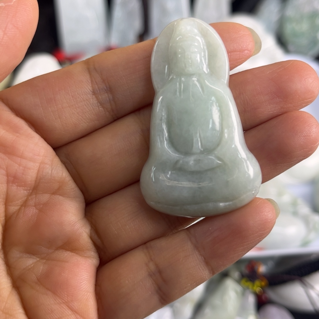 翡翠未镶嵌吊坠(不含链)瑕疵