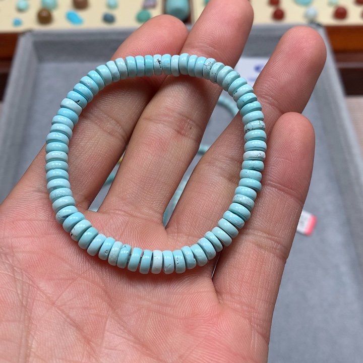 绿松石配饰未镶嵌