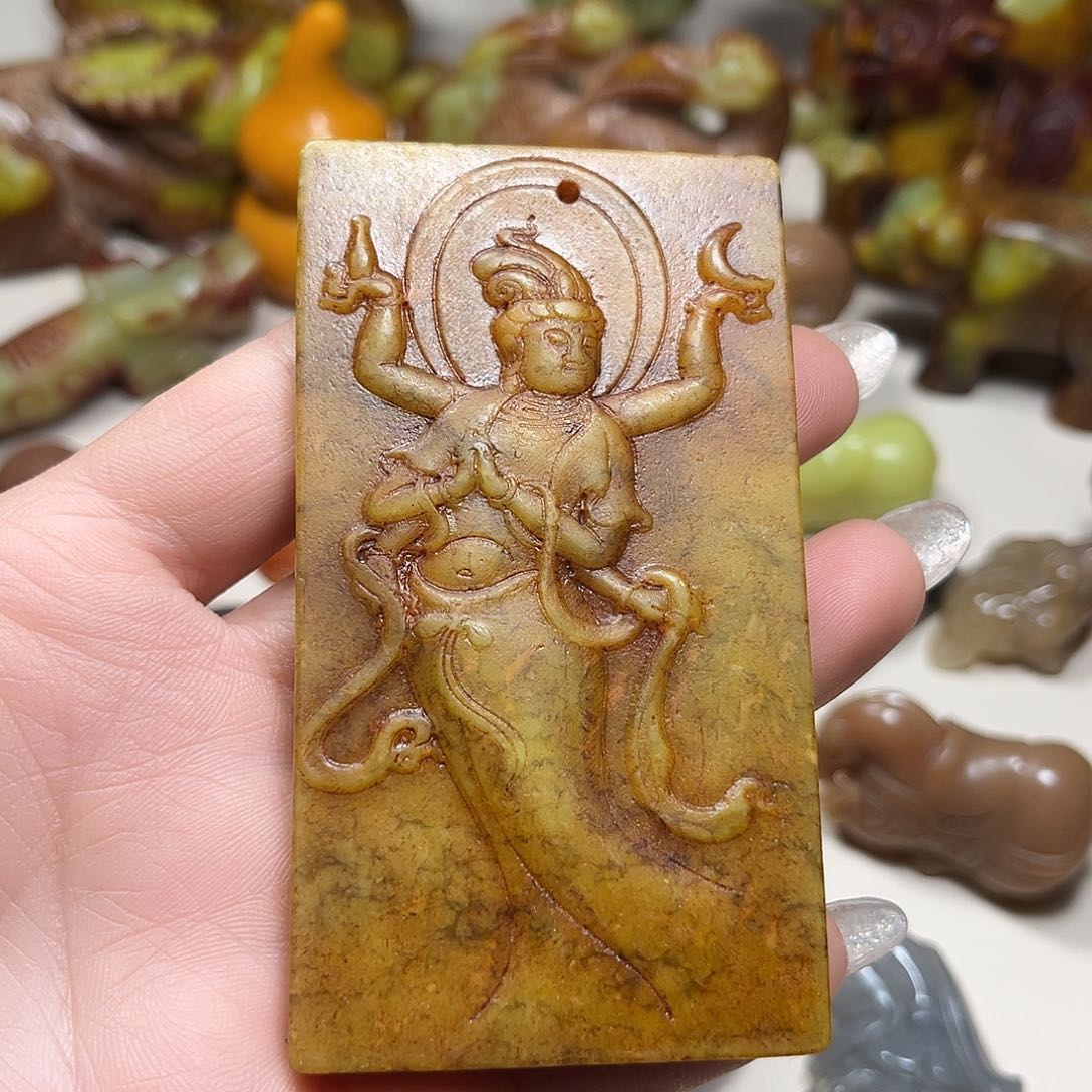 白玉菩提吊坠白玉菩提吊坠