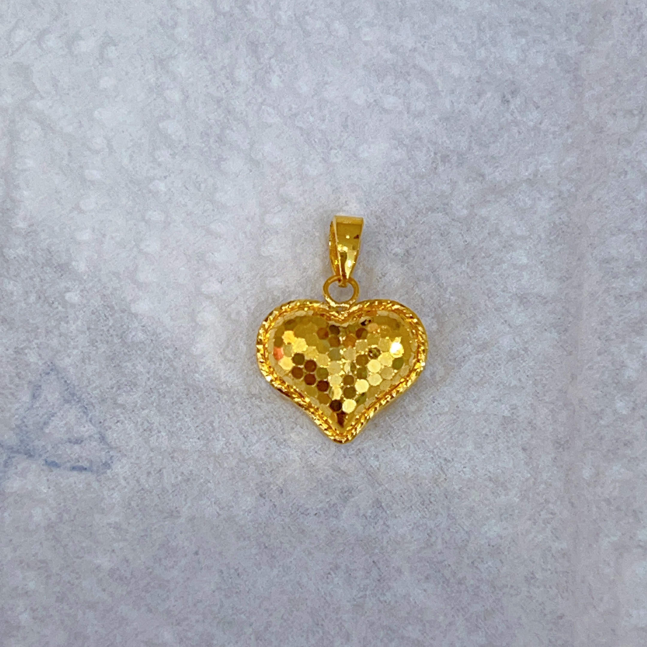 宝裕华黄金足金999 5G精工 双面爆闪爱心吊坠