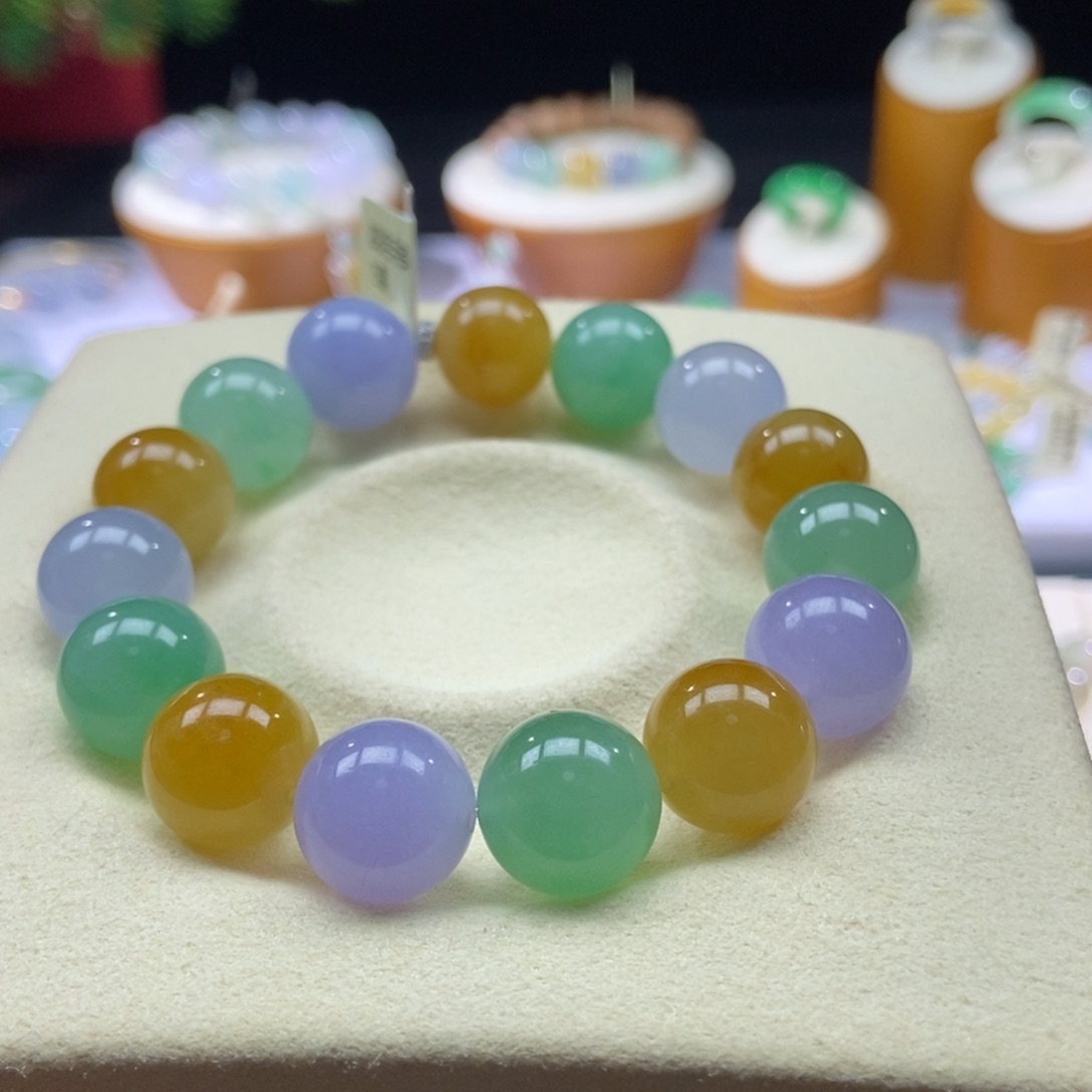 翡翠颈饰未镶嵌翡翠浓彩多宝手串