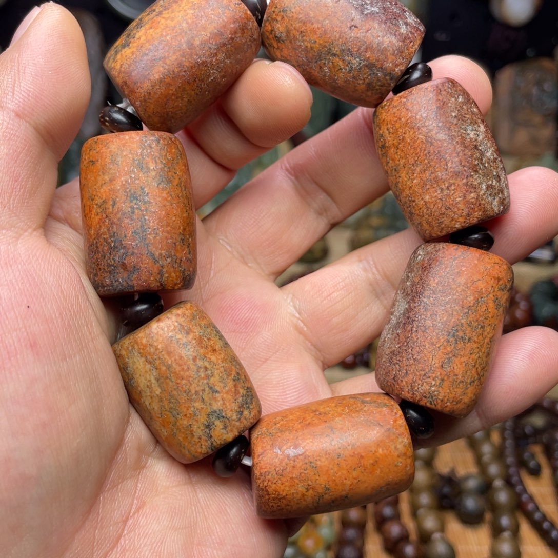 岫岩河磨玉（透闪石质玉）未镶嵌颈饰