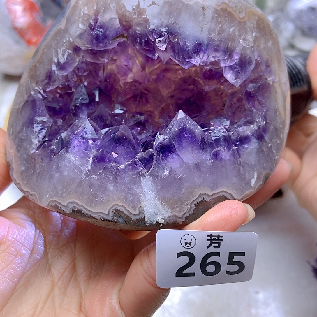 紫晶大型摆件（非配饰）未镶嵌