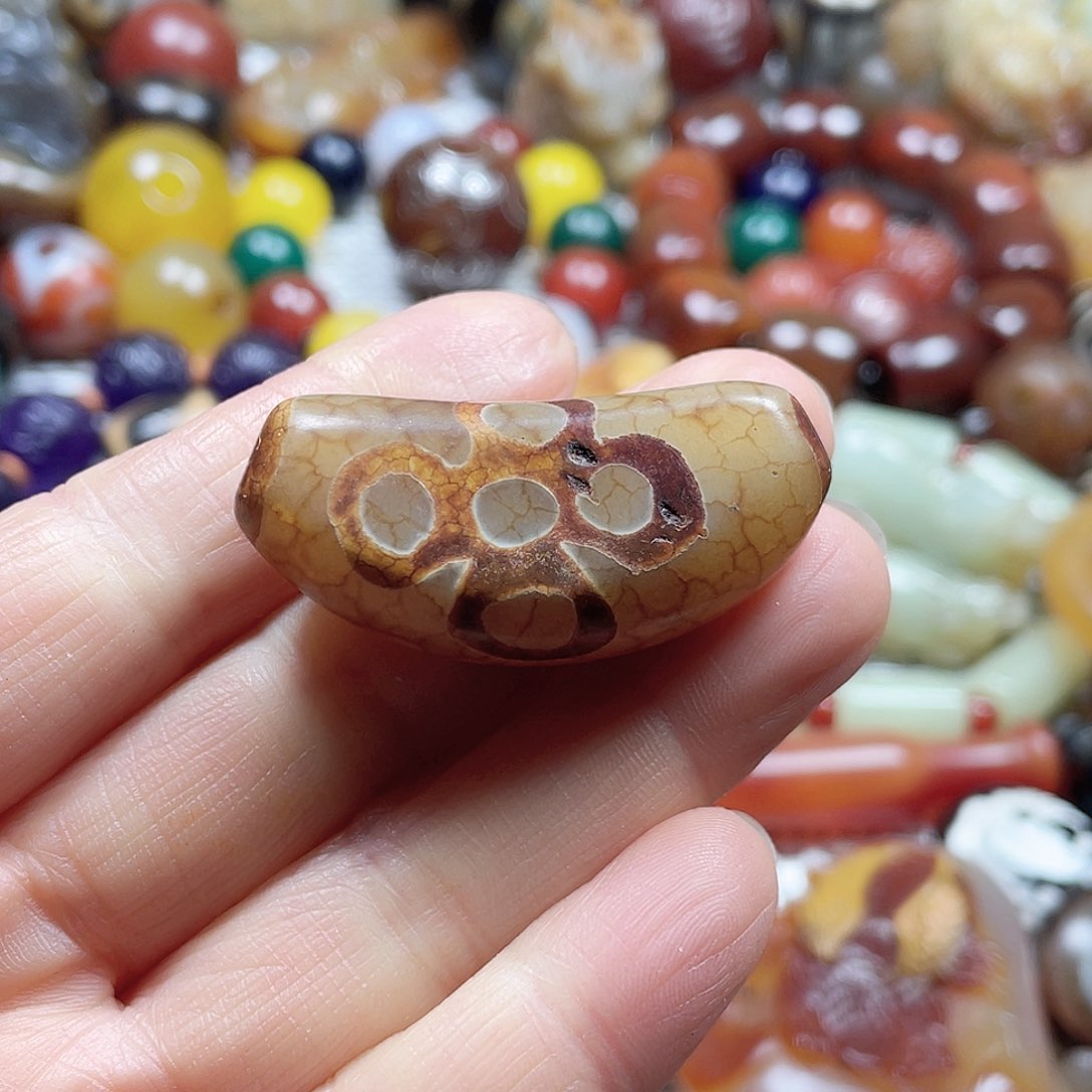 玛瑙/玉髓挂件未镶嵌