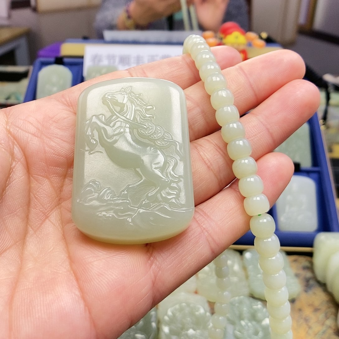 和田玉颈饰未镶嵌赵*