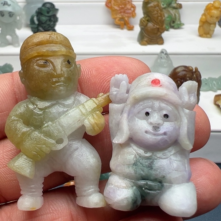 翡翠未镶嵌颈饰翡翠定制 