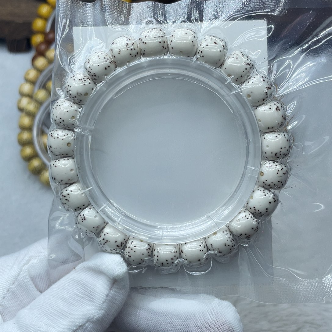 星月菩提手串原生态10✖️9月留白针尖星