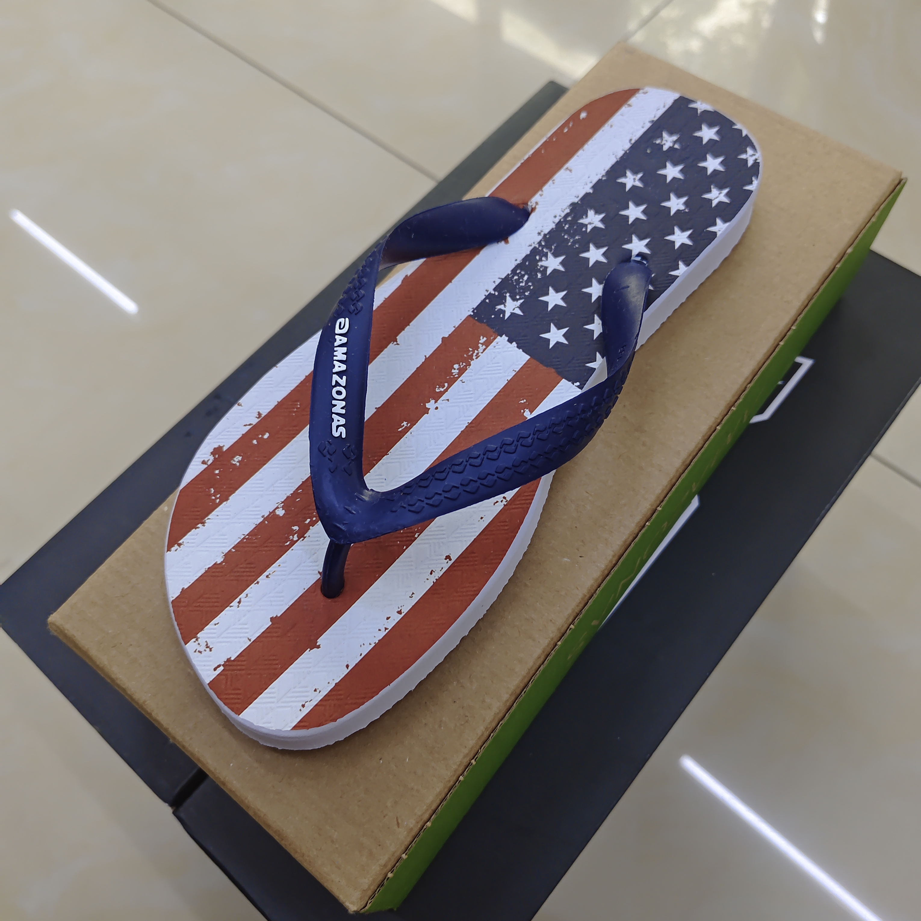 WB-009-防滑女士夏季水钻简约人字拖鞋休闲胶粘鞋百搭缝制鞋